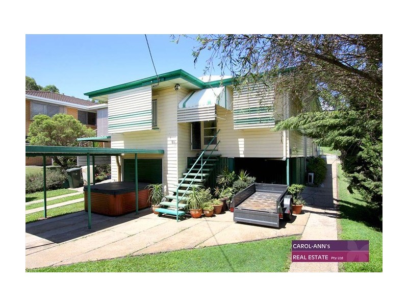 7 Latina Avenue, Seven Hills QLD 4170