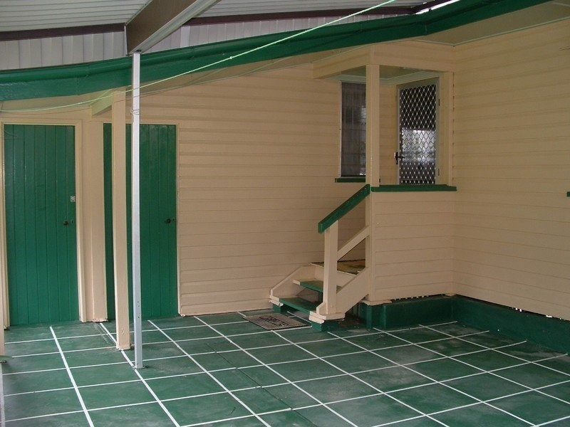 7 Latina Avenue, Seven Hills QLD 4170