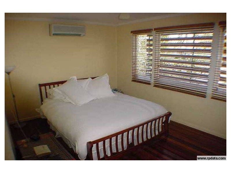 40 Bernecker Street, Carina QLD 4152