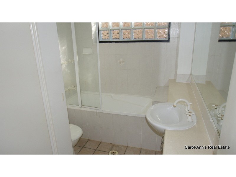 4/60 Miles Street, Hawthorne QLD 4171