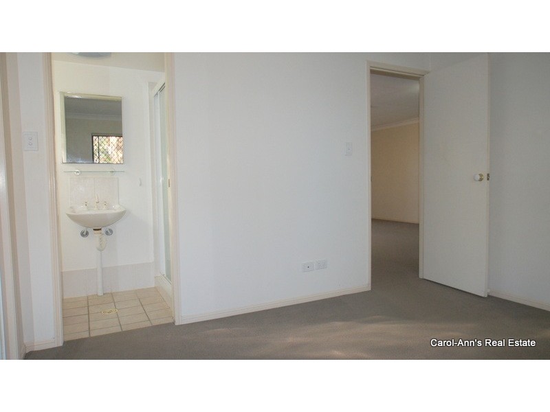 4/60 Miles Street, Hawthorne QLD 4171