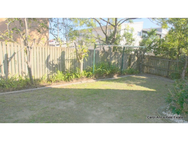 4/60 Miles Street, Hawthorne QLD 4171