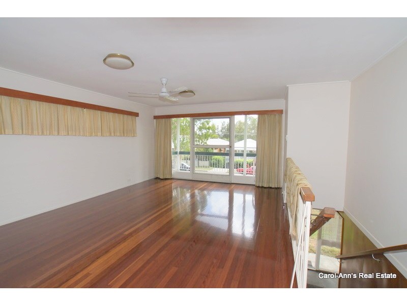 54 Dutton Street, Hawthorne QLD 4171