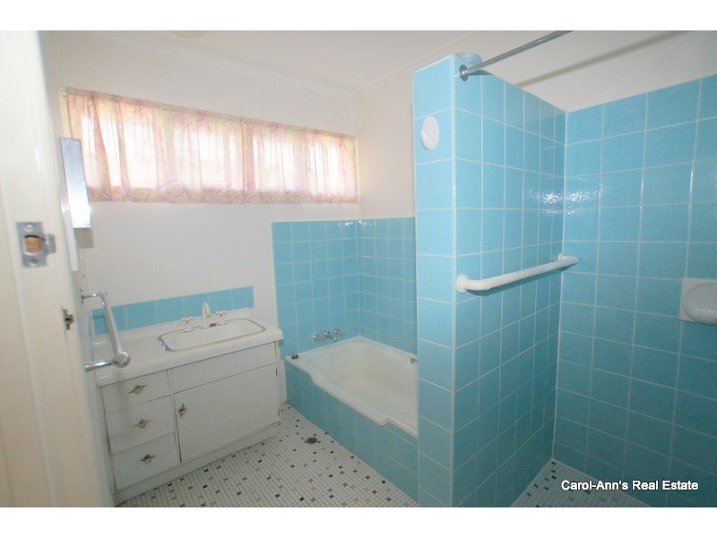 54 Dutton Street, Hawthorne QLD 4171