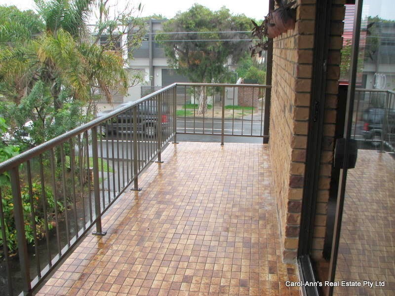 2/445 Hawthorne Road, Hawthorne QLD 4171