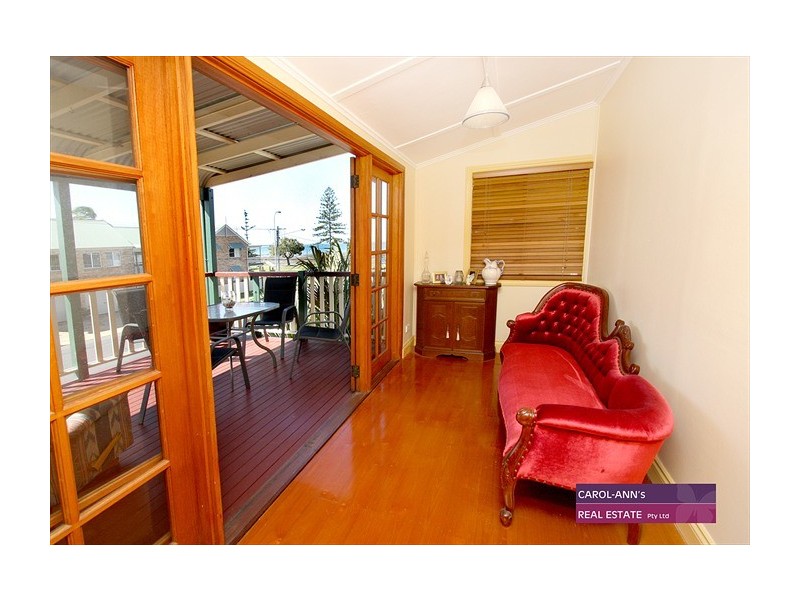 10 Cedar Street, Wynnum QLD 4178