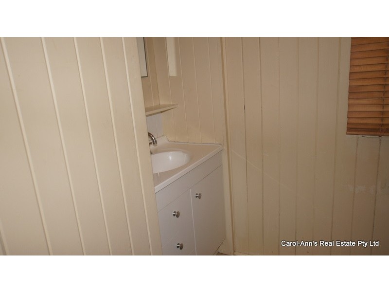 20 Elliot Street, Norman Park QLD 4170