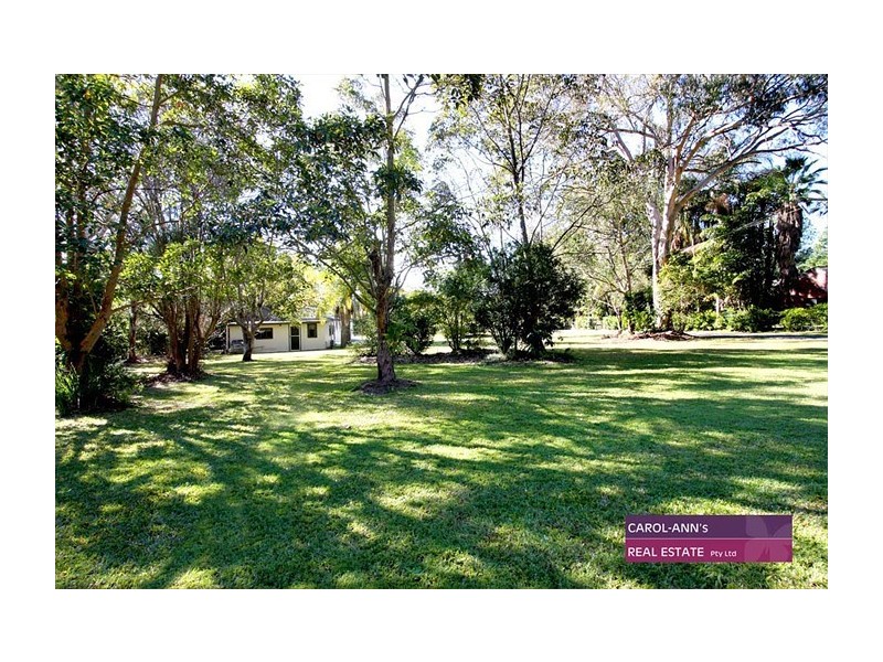 305 Boston Road, Gumdale QLD 4154