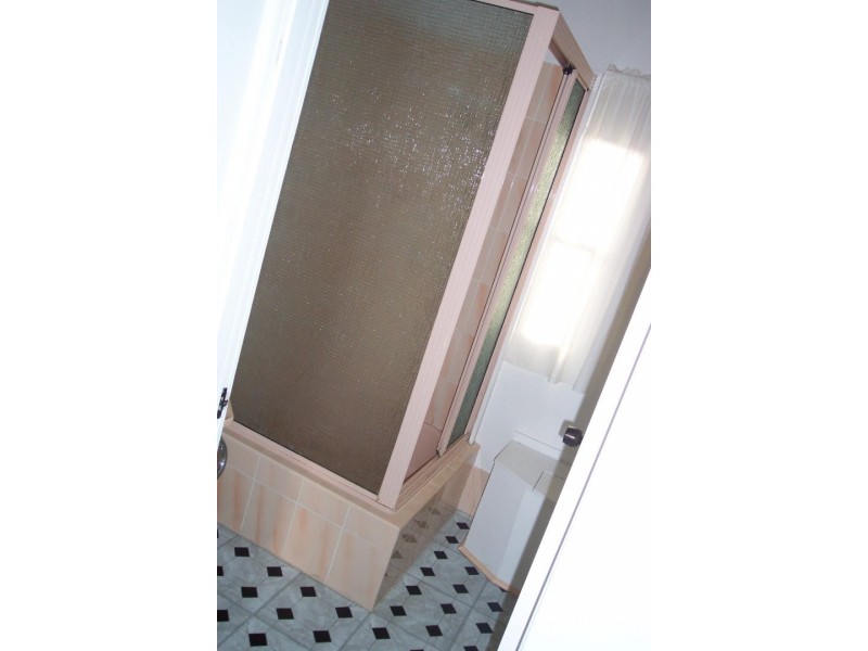 12 Elliot Street, Norman Park QLD 4170