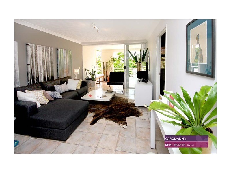 2/92-96 Norman Crescent, Norman Park QLD 4170