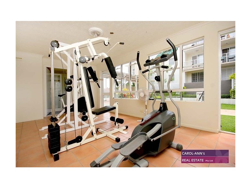 2/92-96 Norman Crescent, Norman Park QLD 4170