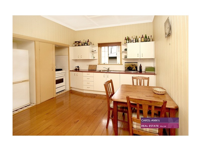 420 Bennetts Rd, Norman Park QLD 4170