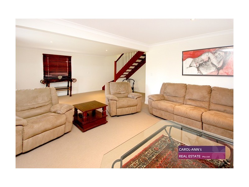 76 Beauvardia St, Cannon Hill QLD 4170