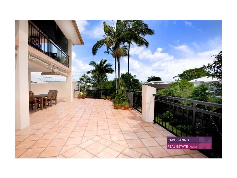 2/19 Cambridge Street, Bulimba QLD 4171