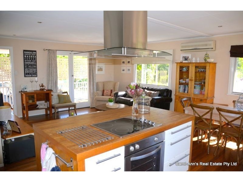 41 Bunowang Street, Balmoral QLD 4171