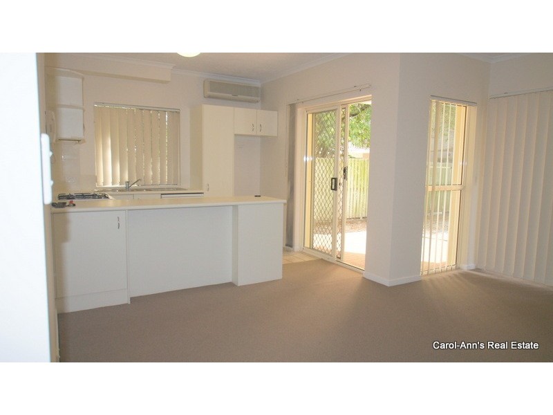 8/75-77 Riding Road, Hawthorne QLD 4171