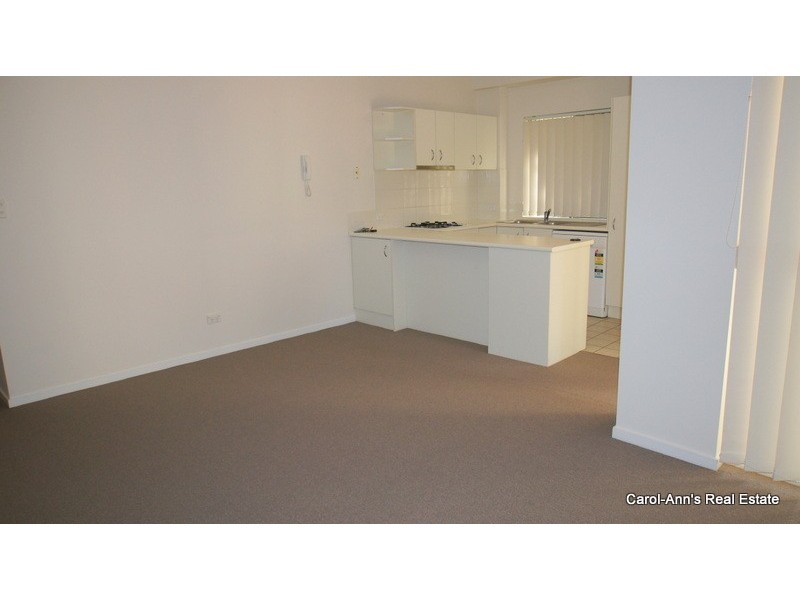 8/75-77 Riding Road, Hawthorne QLD 4171