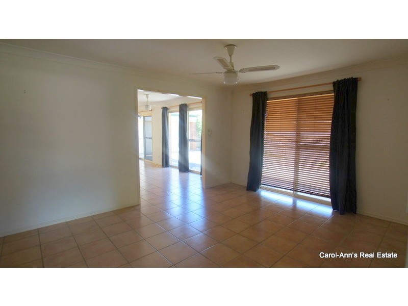 30 Deerdale Street, Stafford Heights QLD 4053