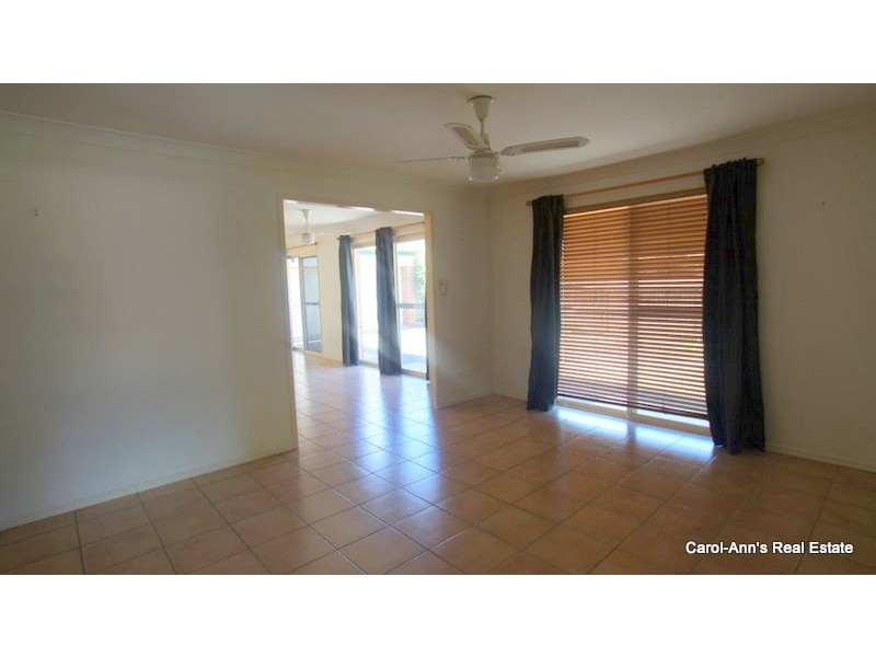 30 Deerdale Street, Stafford Heights QLD 4053
