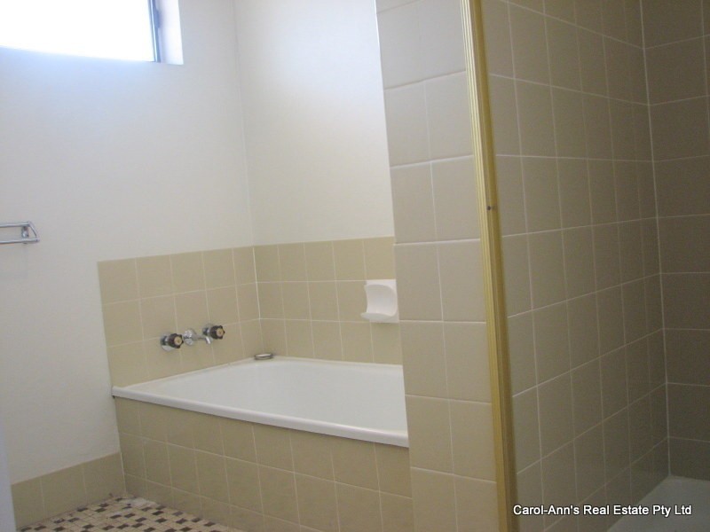 2/32 Dickson Street, Morningside QLD 4170