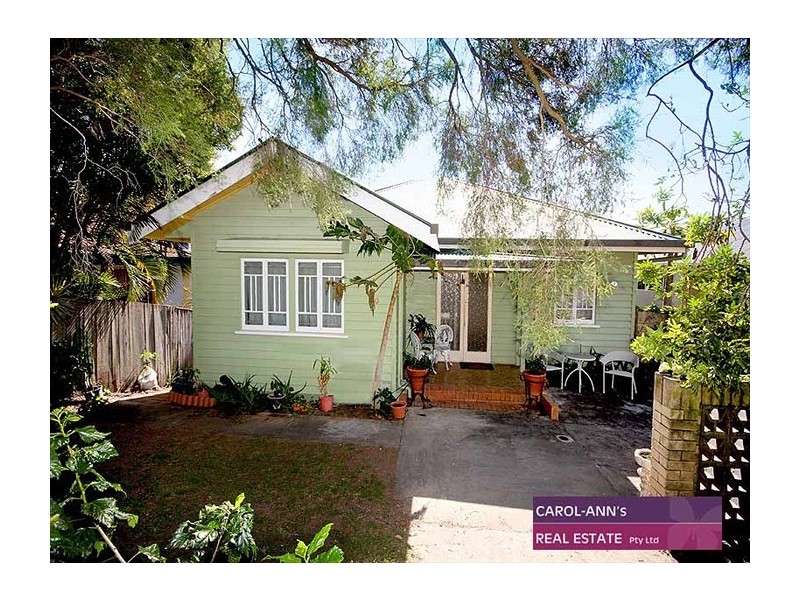 70 Fifth Avenue, Balmoral QLD 4171