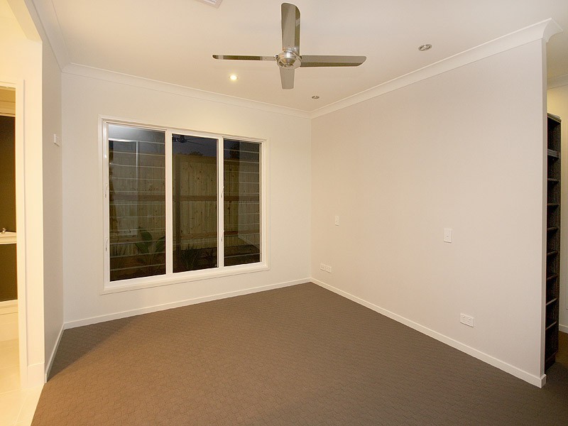 24 Gardenia Pl, Gumdale QLD 4154