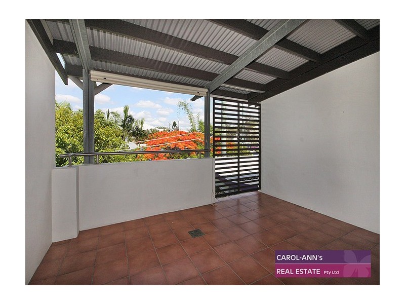 3/8 Cambridge Street, Bulimba QLD 4171