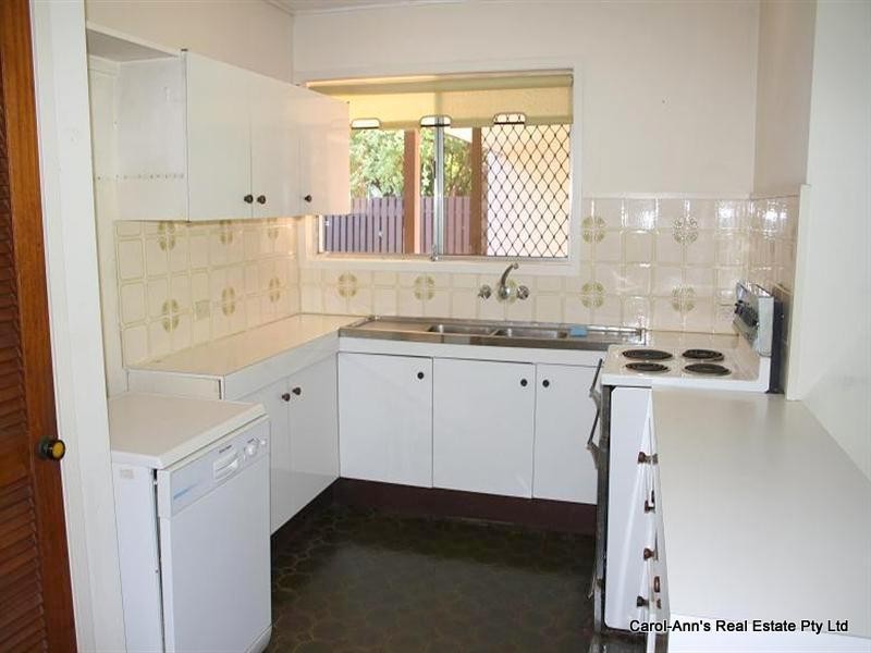 26 Gubberley Street, Kenmore QLD 4069