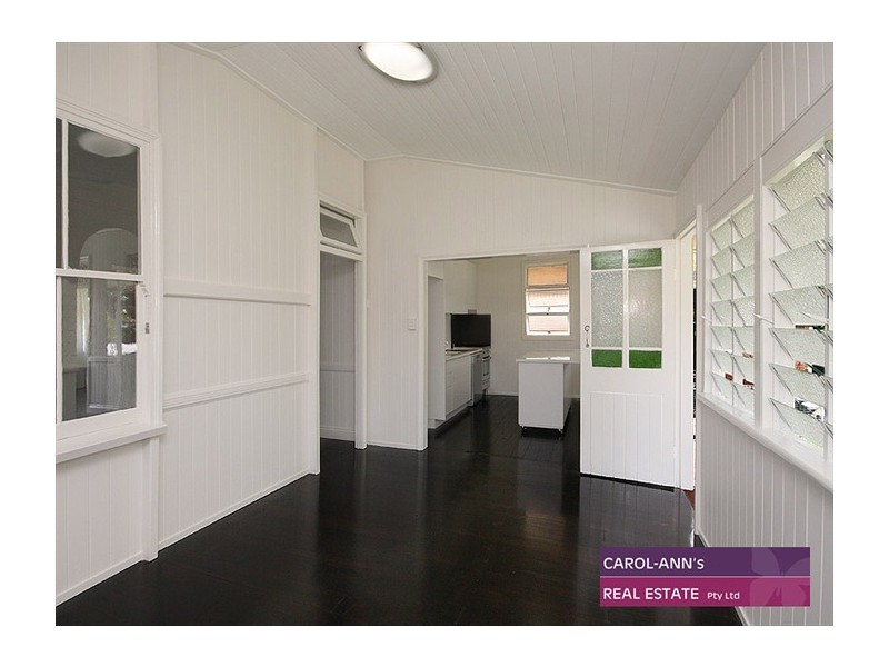 17 Albert Street, Woolloongabba QLD 4102