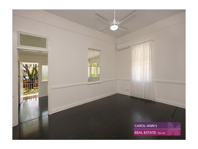 17 Albert Street, Woolloongabba QLD 4102