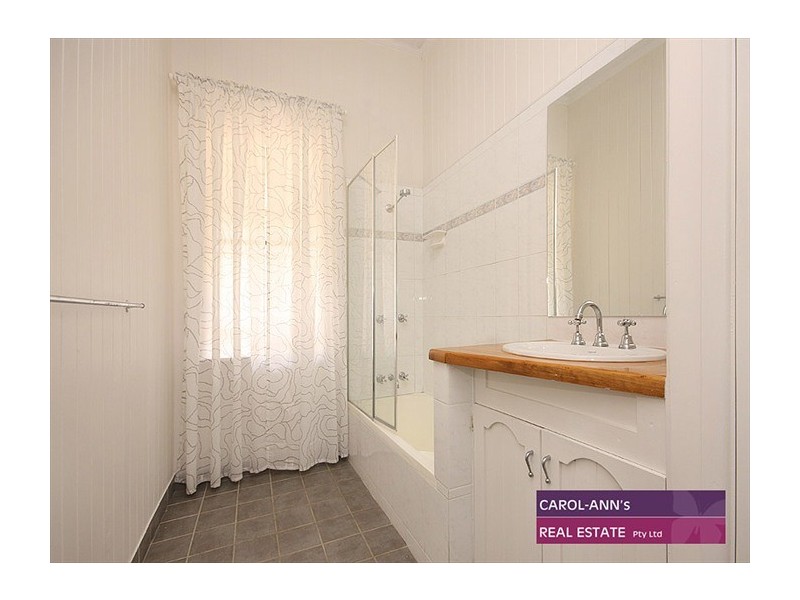 17 Albert Street, Woolloongabba QLD 4102