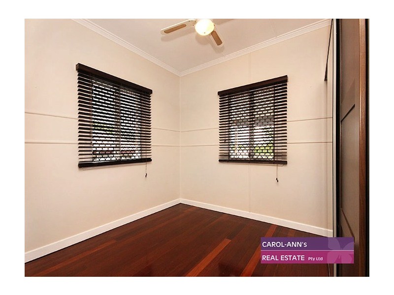 141 Burn Street, Camp Hill QLD 4152