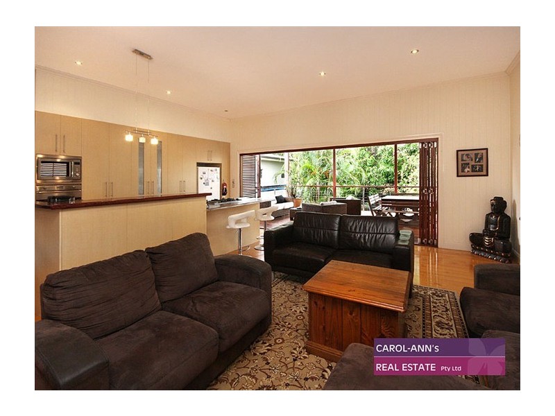 84 Lawson Street, Morningside QLD 4170