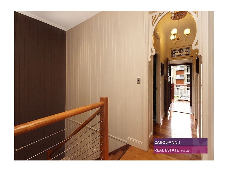 84 Lawson Street, Morningside QLD 4170