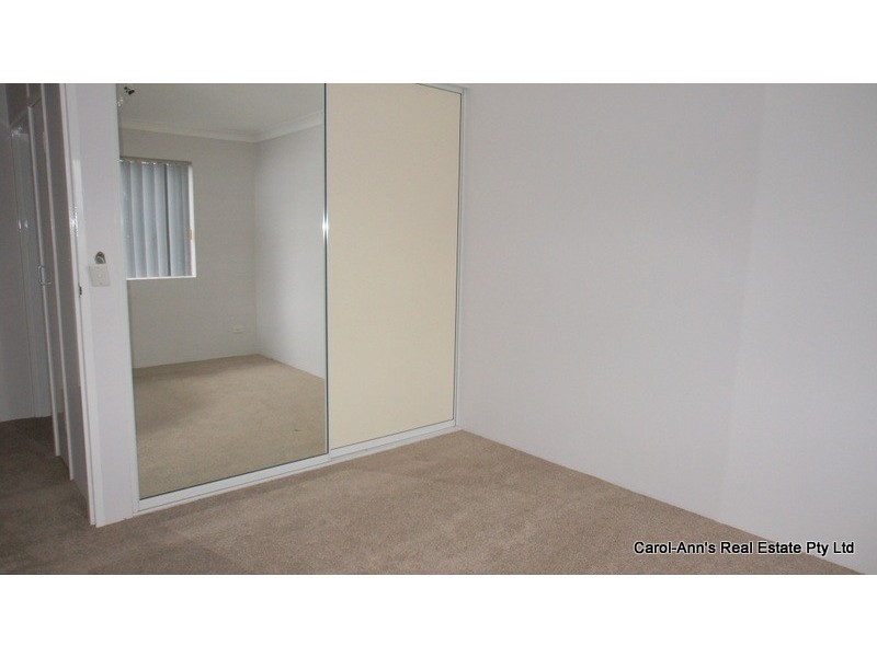 8/52 Miles Street, Hawthorne QLD 4171