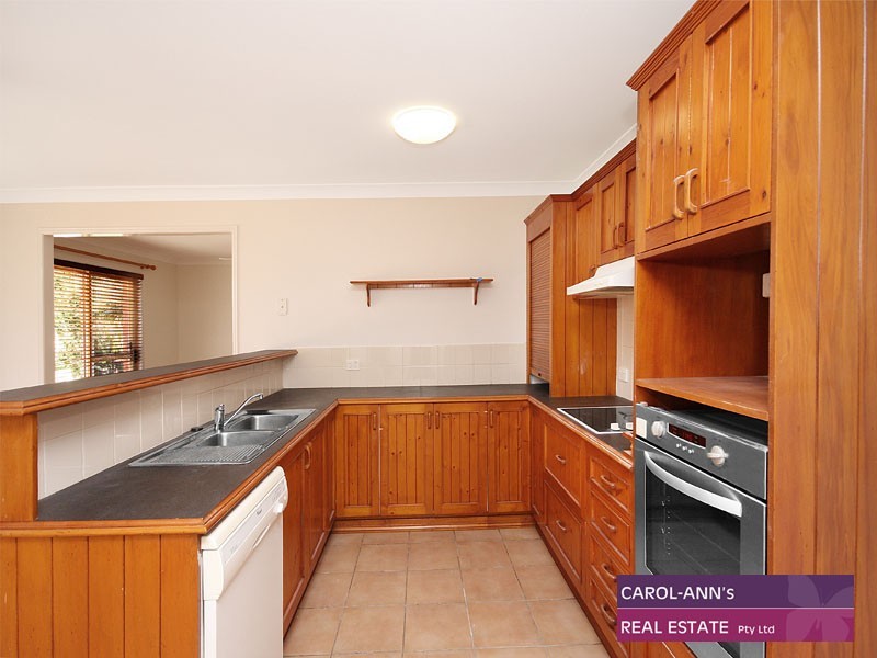 30 Deerdale Street, Stafford Heights QLD 4053