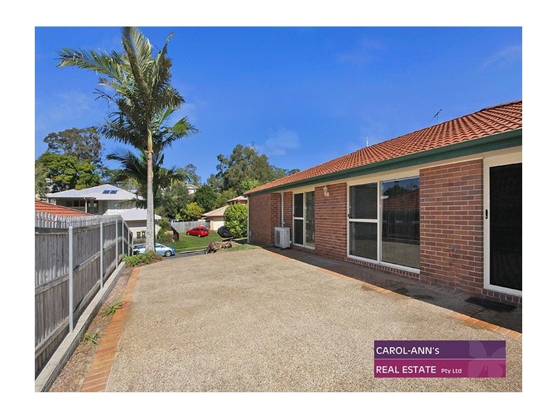 30 Deerdale Street, Stafford Heights QLD 4053