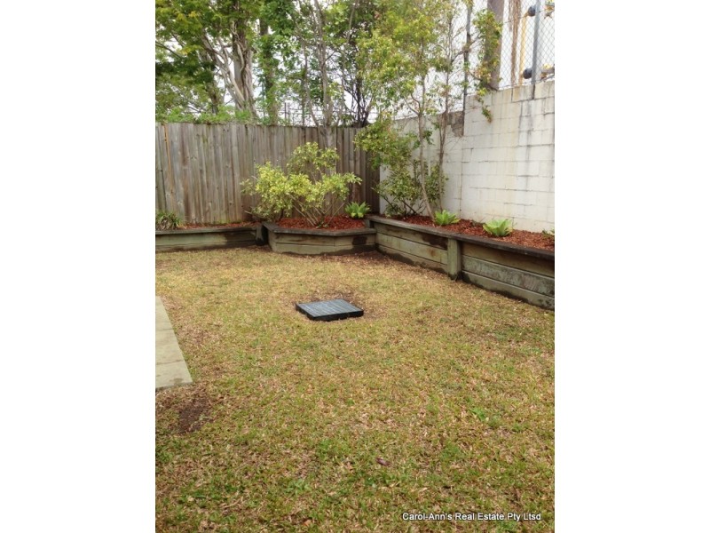 3/8 Grout Street, Macgregor QLD 4109