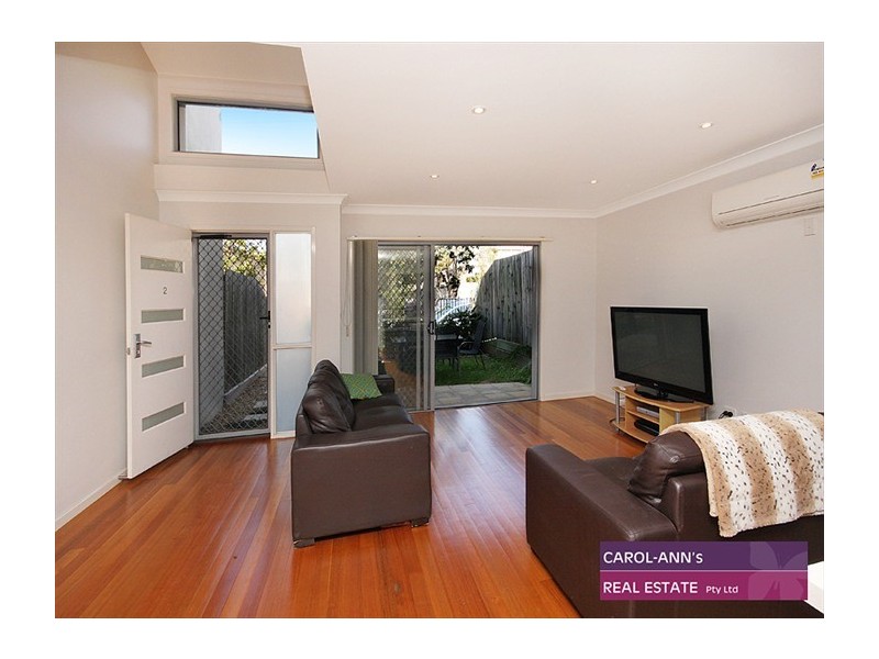 2/16 Agnes Street, Morningside QLD 4170