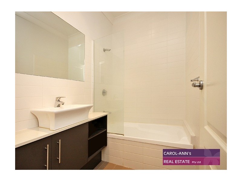 2/16 Agnes Street, Morningside QLD 4170