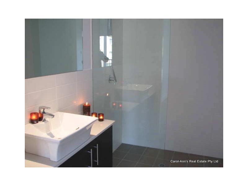 2/16 Agnes Street, Morningside QLD 4170