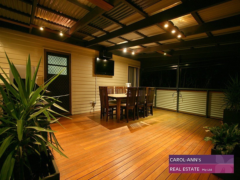 16 Servius Avenue, Seven Hills QLD 4170