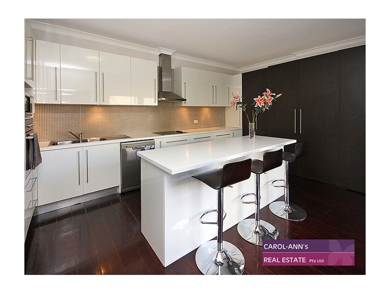 23 Duke Street, Cannon Hill QLD 4170