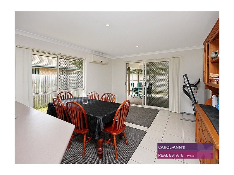 52 Wirra Circuit, Wynnum West QLD 4178