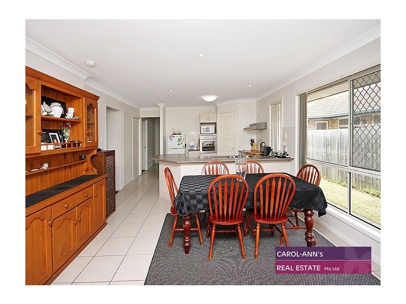 52 Wirra Circuit, Wynnum West QLD 4178