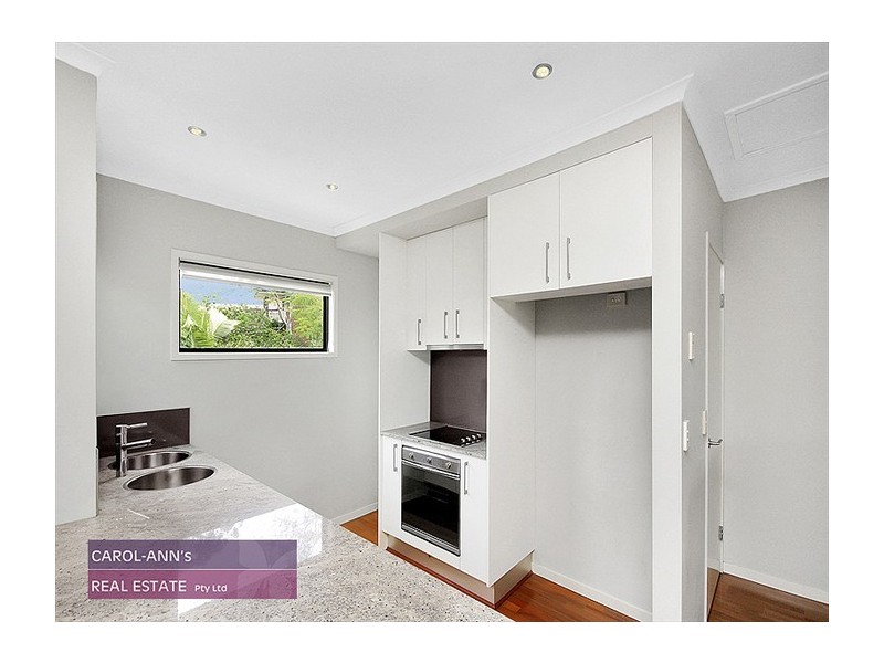 2/16 Carntyne Street, Morningside QLD 4170
