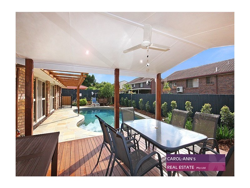 12 Laglan Street, Carindale QLD 4152