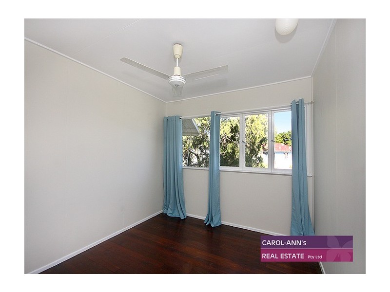 64 Aster Street, Cannon Hill QLD 4170