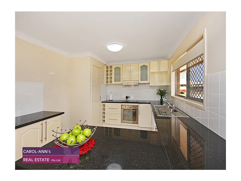 4 Woodsiana Street, Robertson QLD 4109