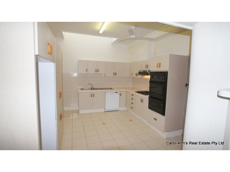 1/81 Gordon Street, Hawthorne QLD 4171